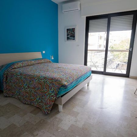 B&B Il Sorriso Bari Exterior photo